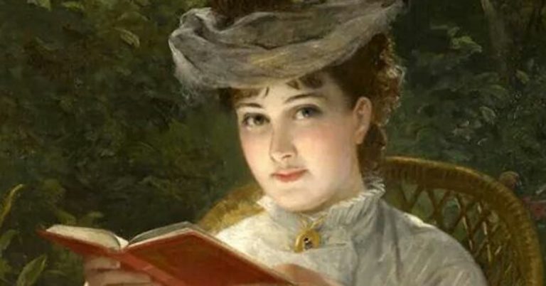 10 Ways Introverts Avoided Conversation Before Smartphones